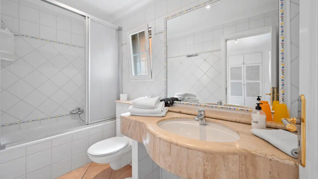 Ground floor for sale in Peguera
