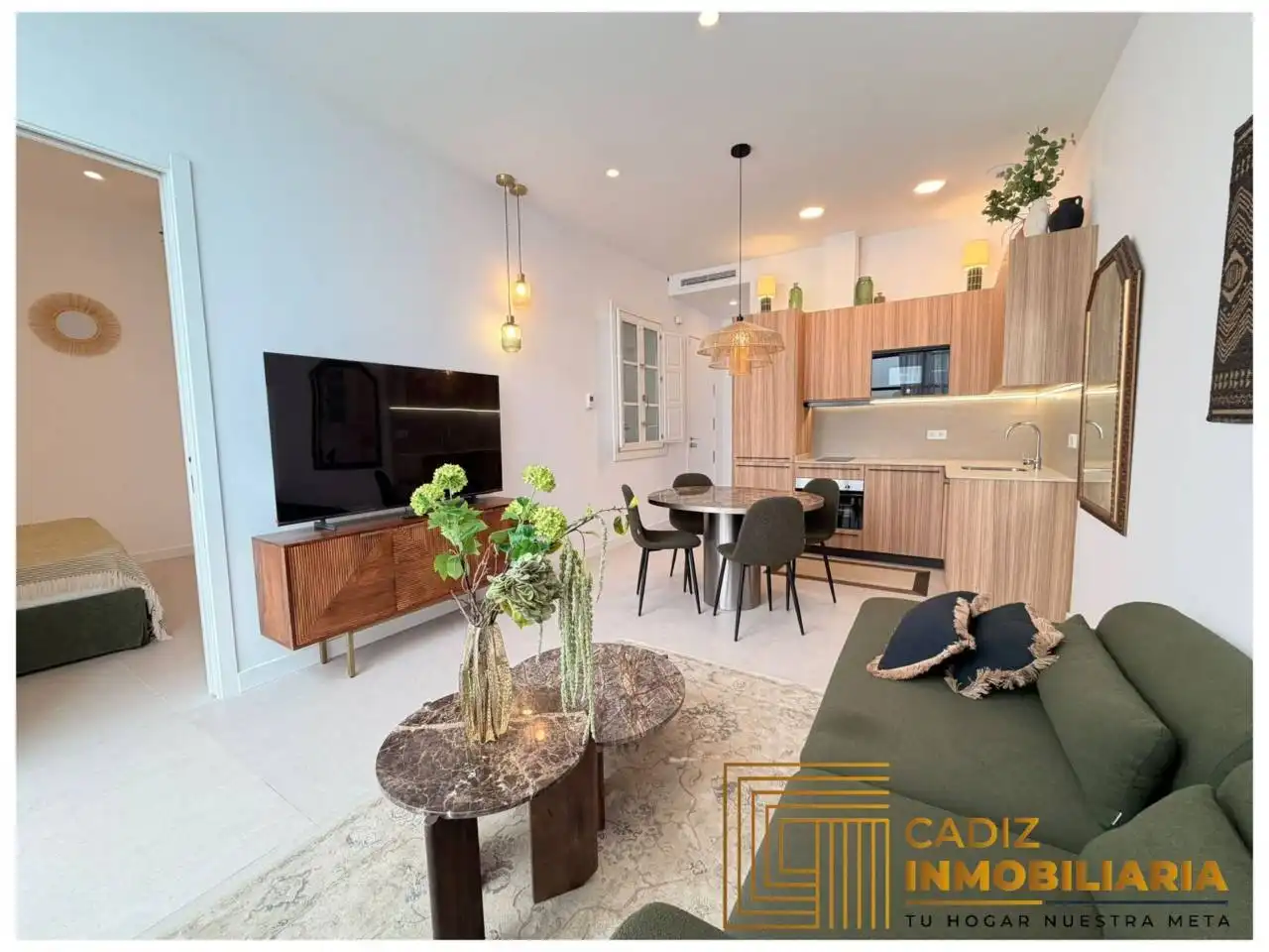 Living room of Flat for sale in Cádiz  with Air Conditioner and Furnished