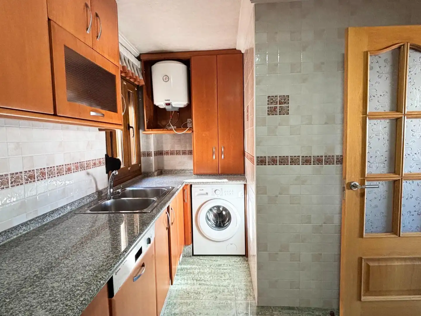 Cuina de Àtic en venda en Torrevieja amb Terrassa i Balcó
