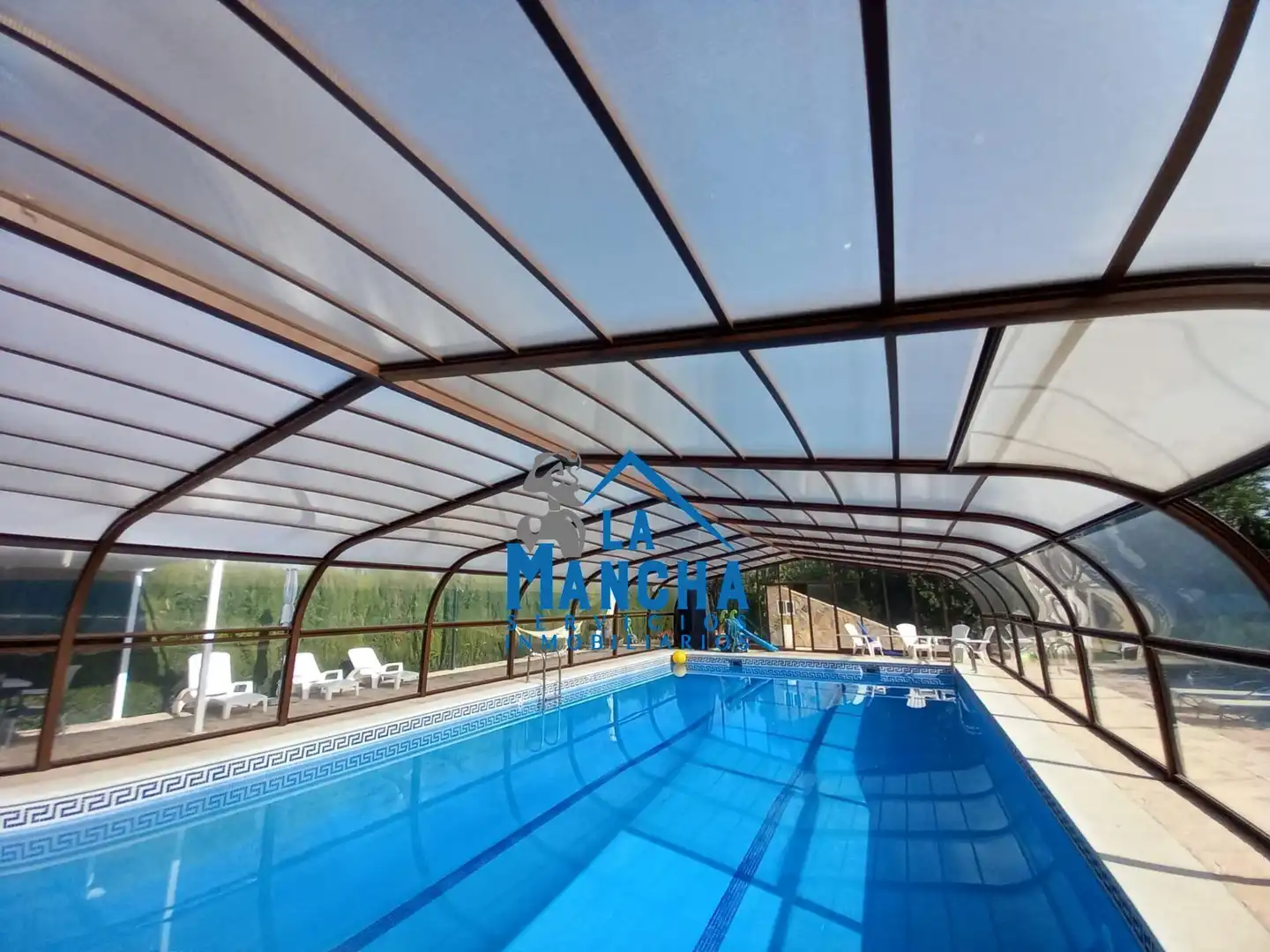 Chalet con piscina en venta en Calle DISEMINADOS, imagen 5