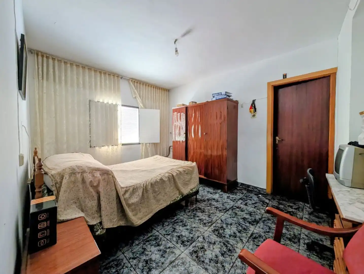 Dormitori de Casa o xalet en venda en Loja amb Terrassa i Traster