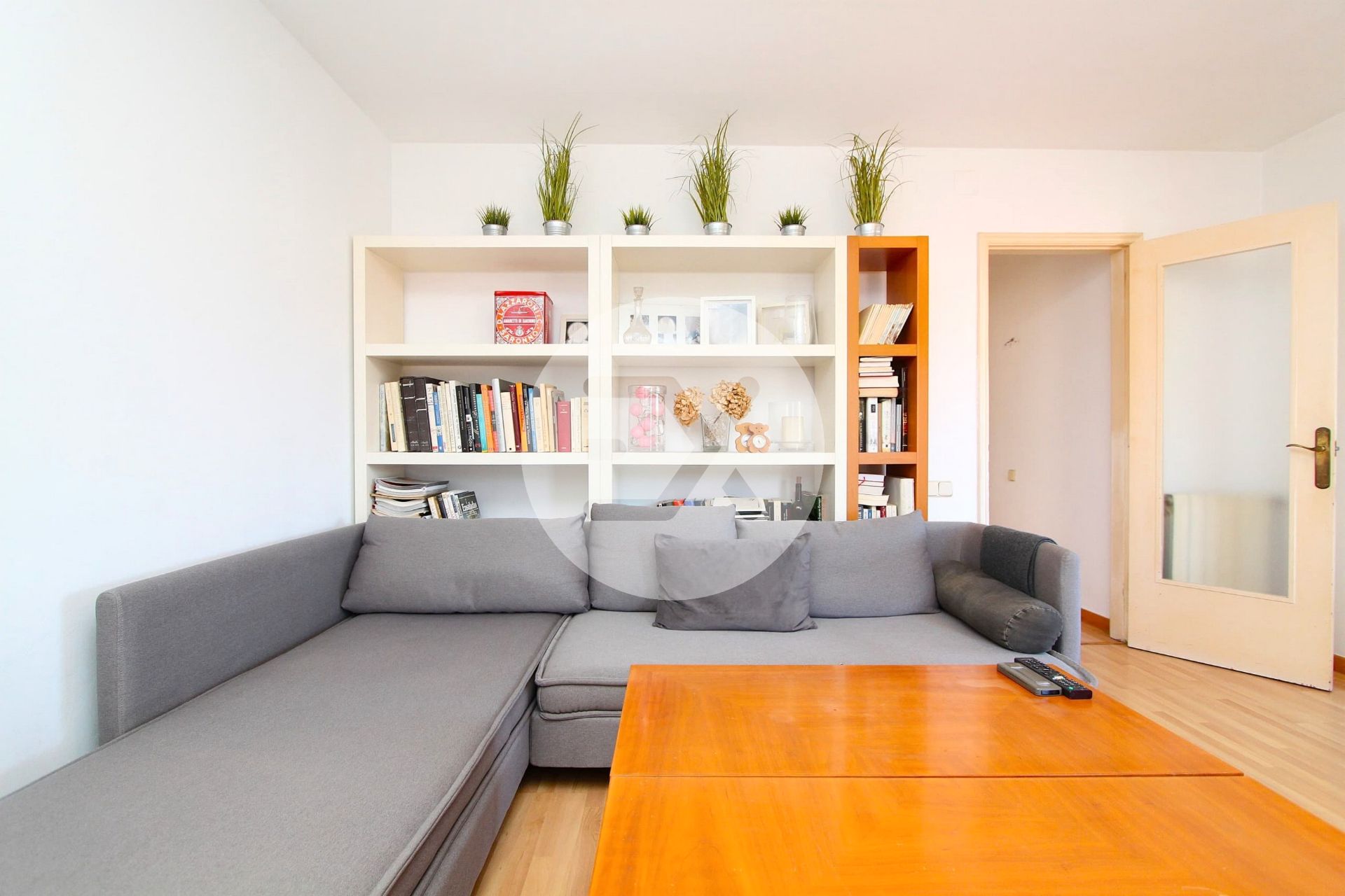 Sala d'estar de Pis en venda en Castelldefels amb Parquet, Terrassa i Forn