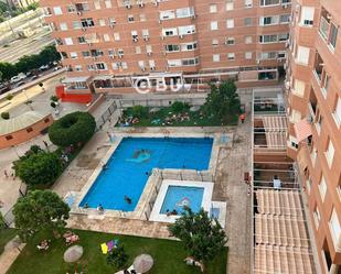 Piscina de Pis en venda en  Almería Capital amb Aire condicionat, Terrassa i Piscina