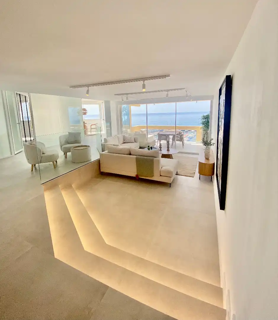 Flat with pool for sale in Avenida Duque de Ahumada 8, imagen 3
