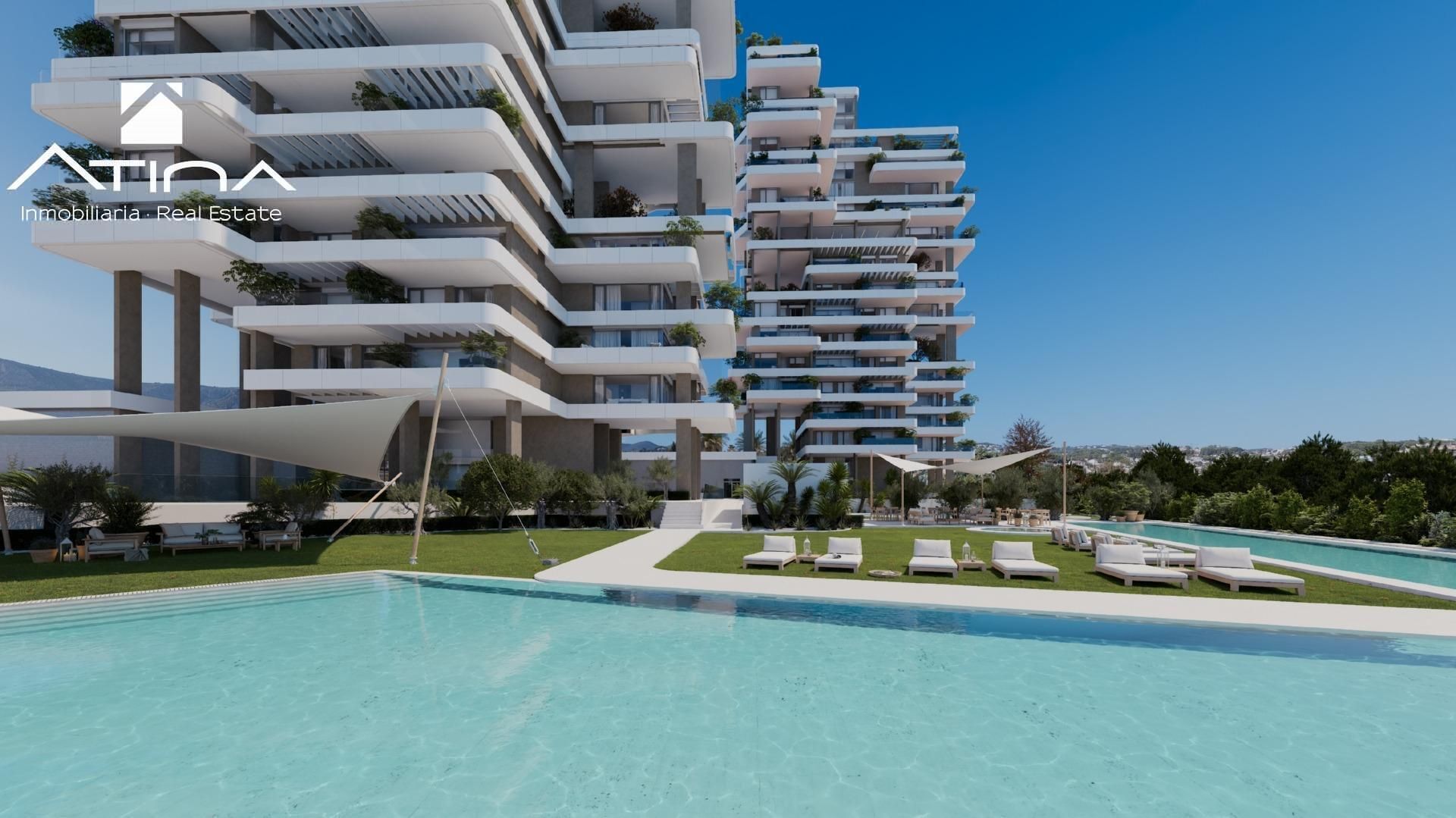 Piscina de Apartament en venda en Calpe / Calp amb Aire condicionat, Calefacció i Jardí privat