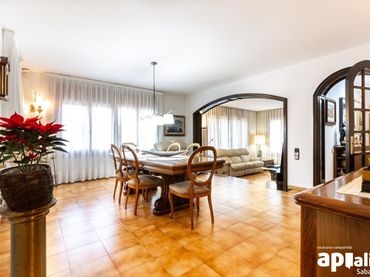 Casa con giardino in vendita a Airesol