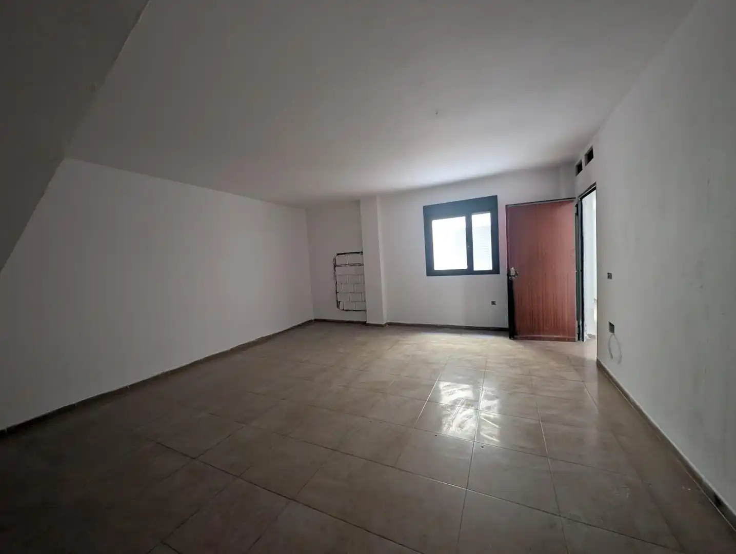 Piso en venta en Huércal de Almería con Balcón
