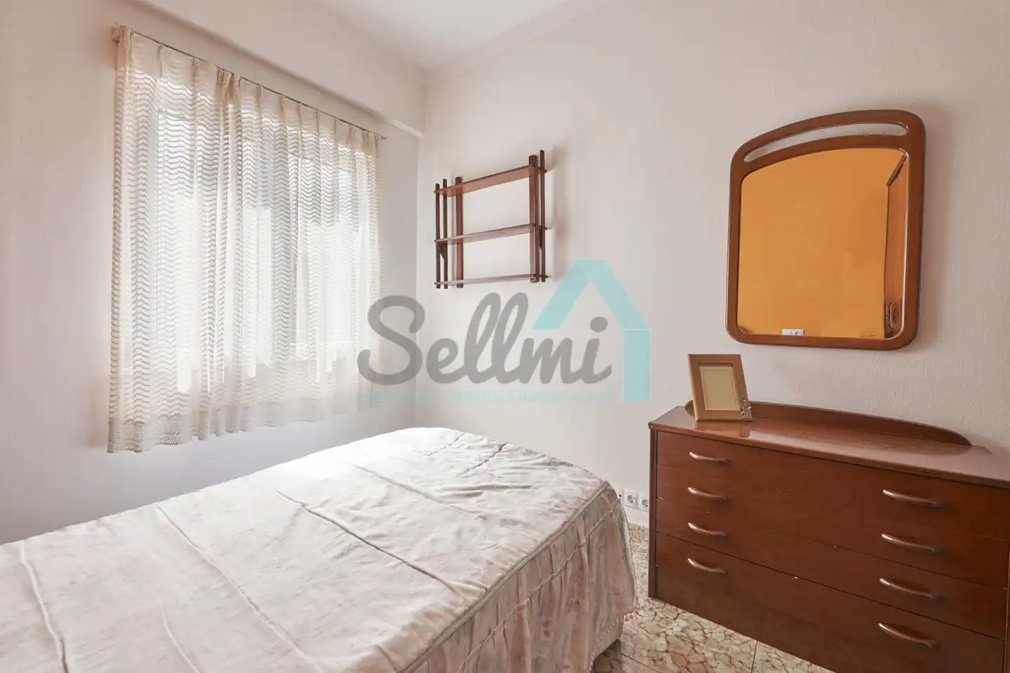 Bedroom of Flat for rent in Gijón   with Furnished