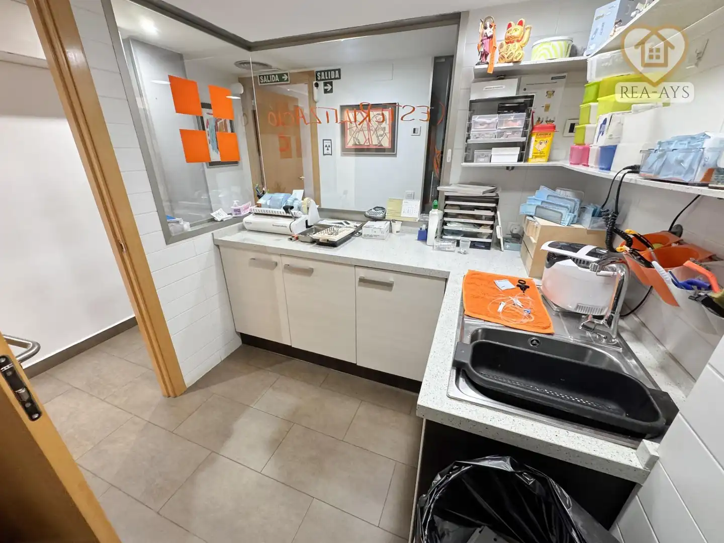 Cuina de Pis en venda en Cervelló amb Aire condicionat, Calefacció i Microones
