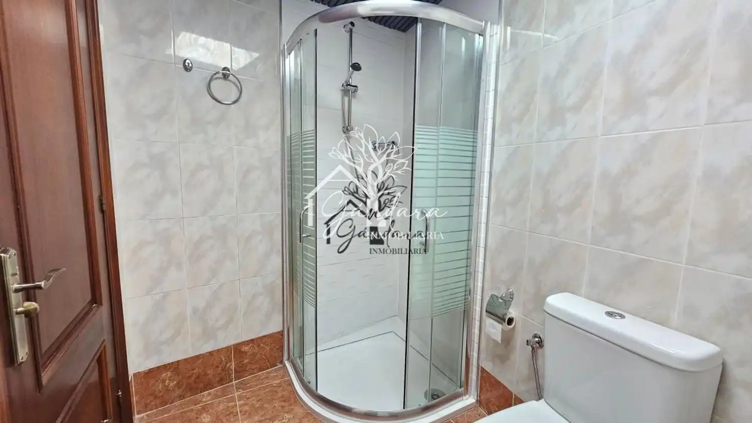 Bany de Casa o xalet en venda en Mugardos amb Terrassa i Traster