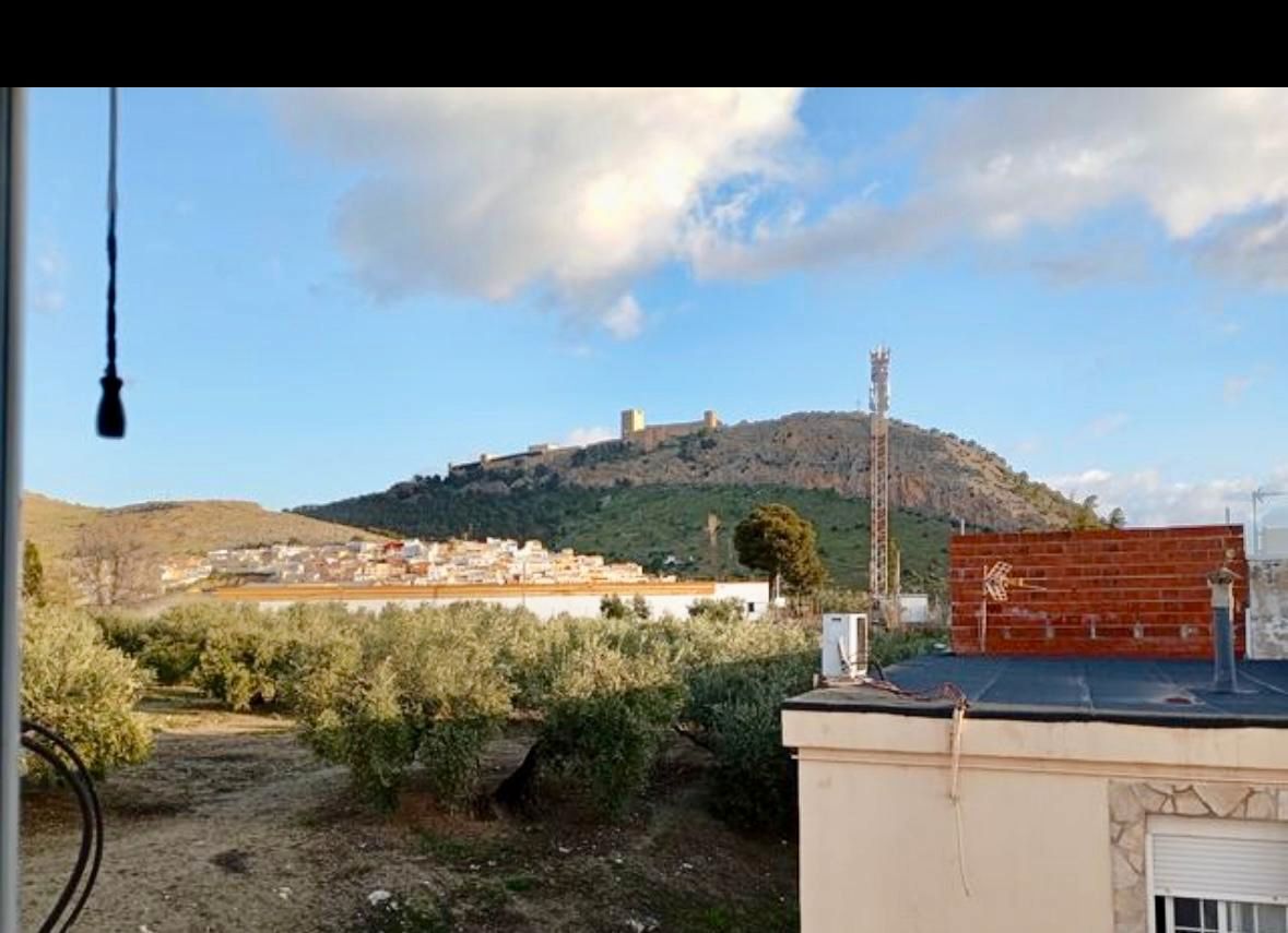 Vista exterior de Piso en venta en  Jaén Capital
