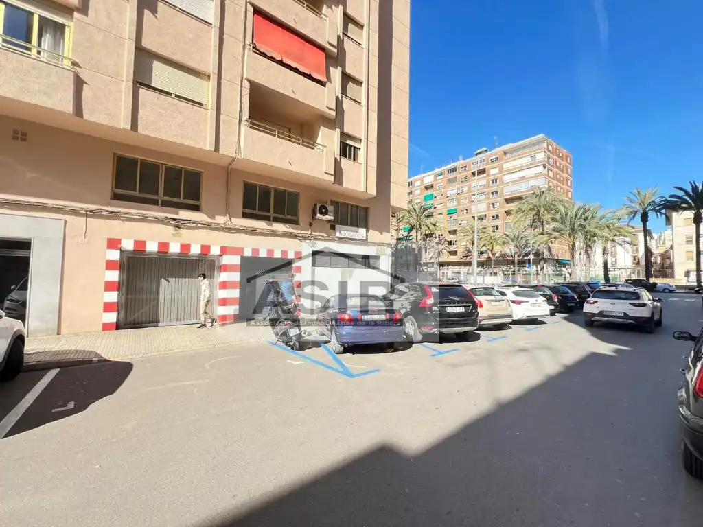 Aparcament de Garatge en venda en Alzira