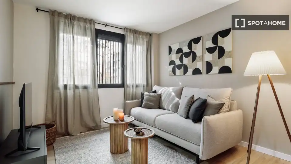 Living room of Flat for rent in Barcelona  with Air Conditioner, Heating and Furnished