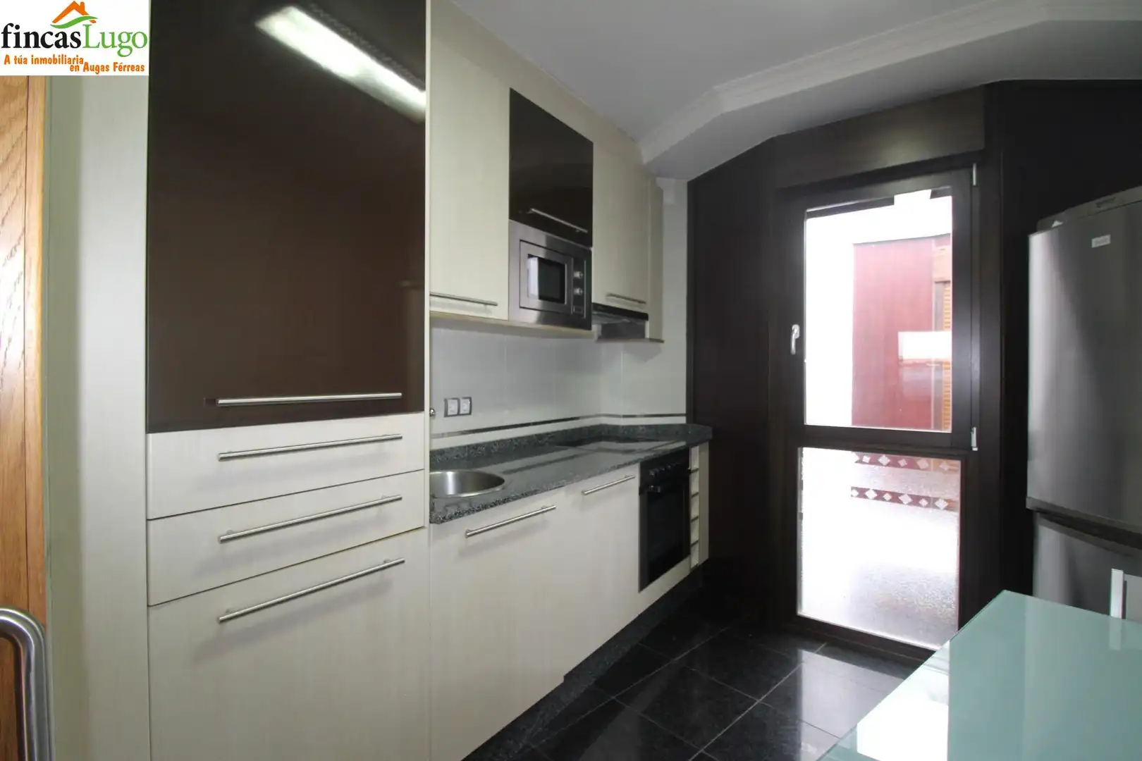 Cocina de Estudio en venta en Lugo con Trastero y Amueblado