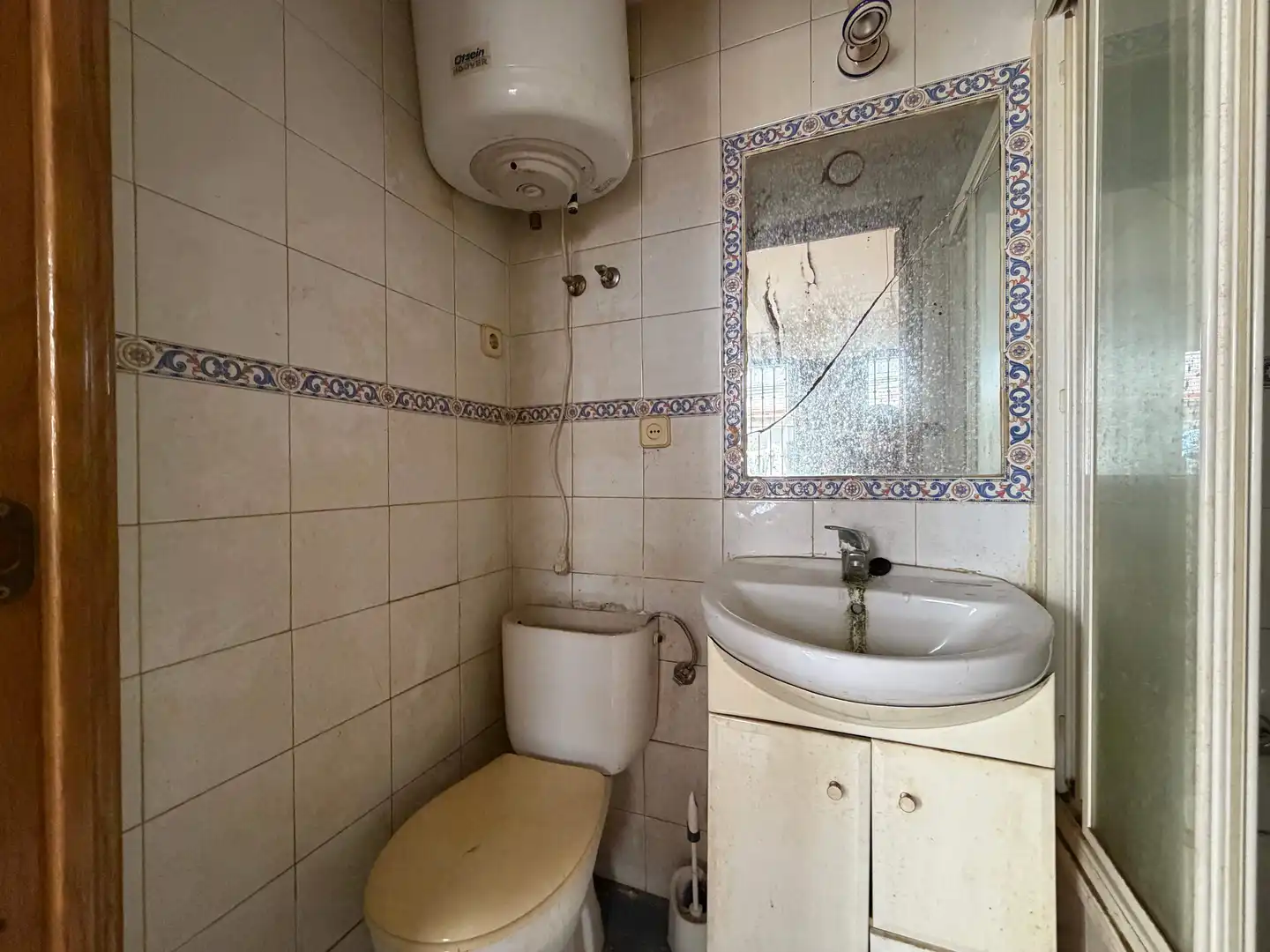 Baño de Planta baja en venta en Madrid