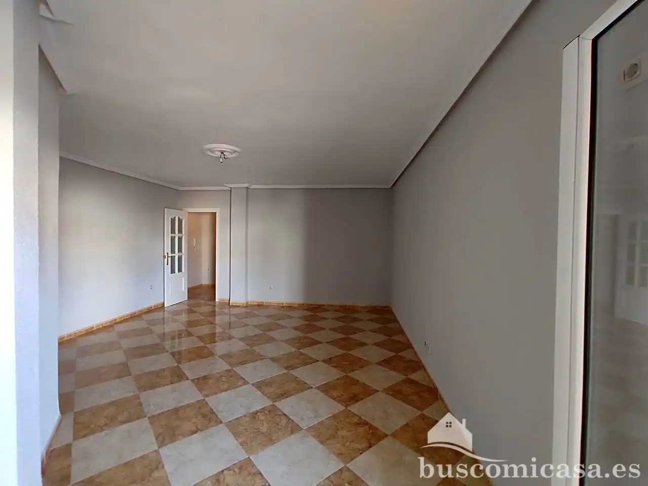 Piso con terraza en venta en Bailén, imagen 2