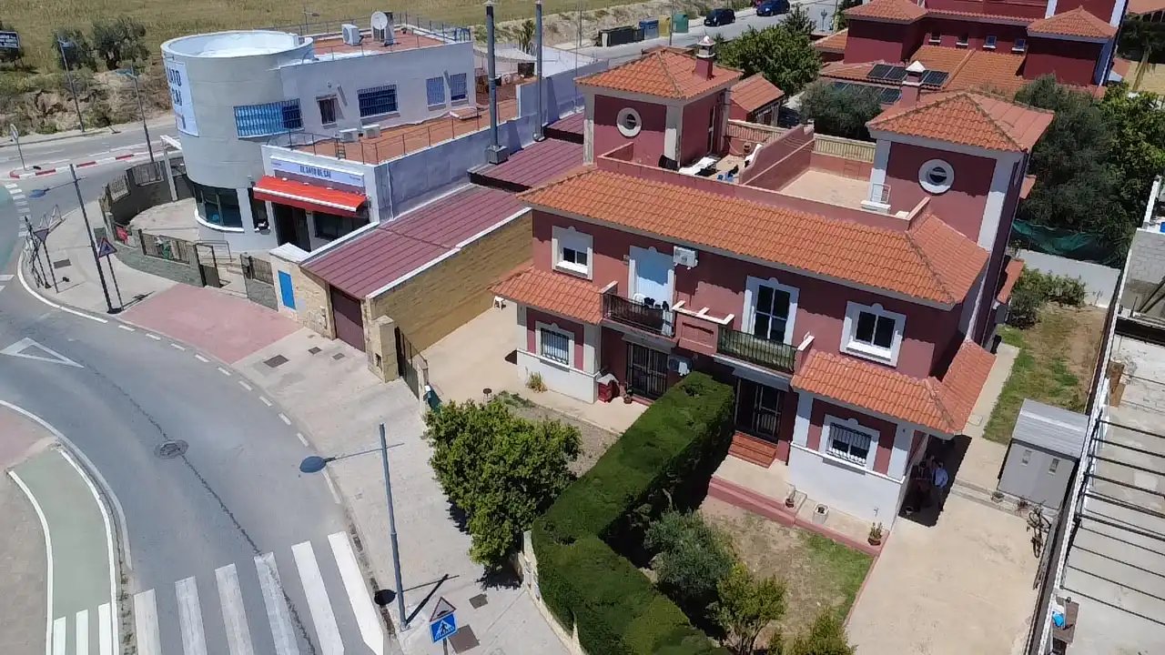Casa adosada en venta en Calle las Marismas, Salteras