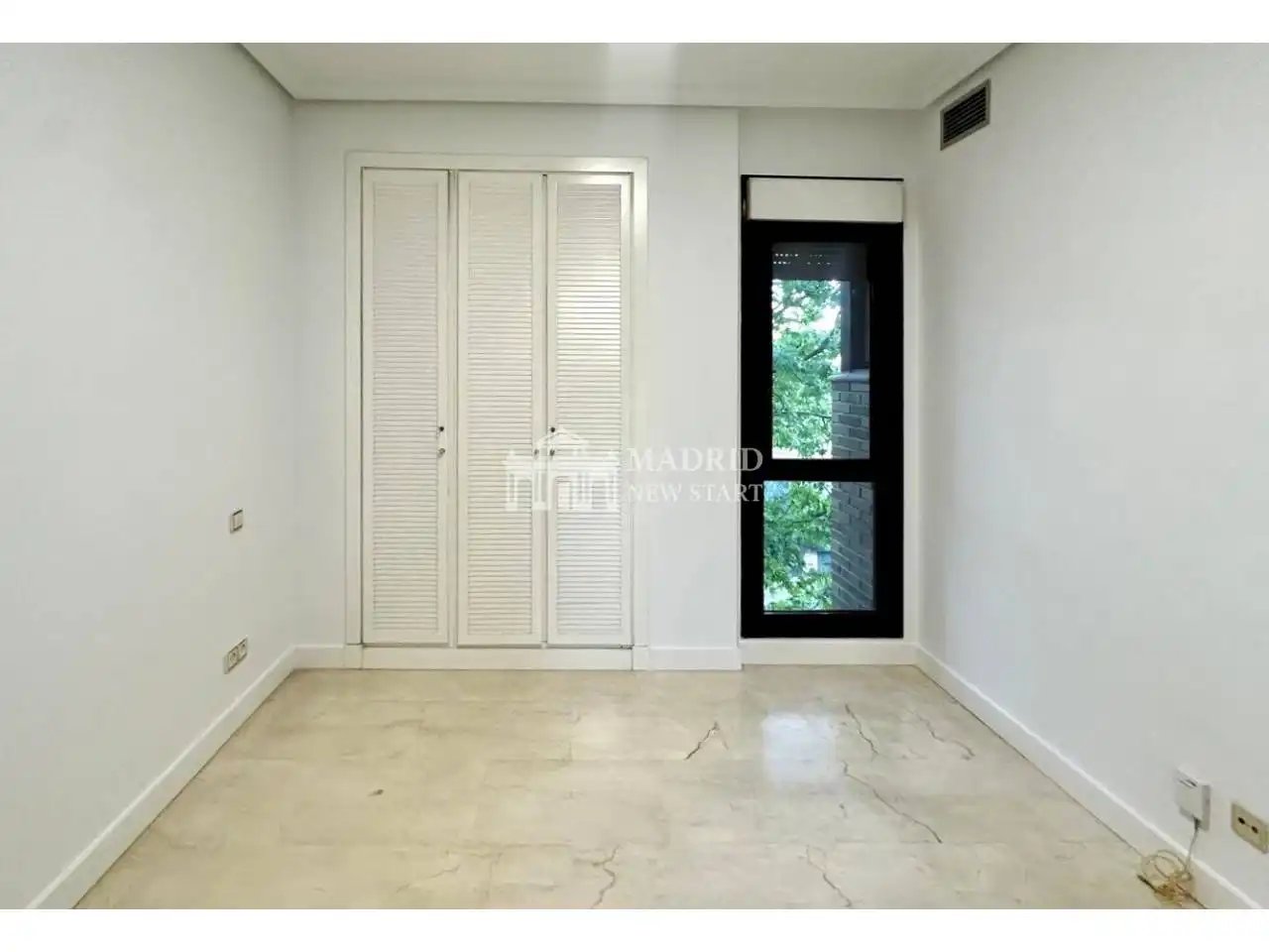 Habitación de Piso de alquiler en Ciudad Lineal
