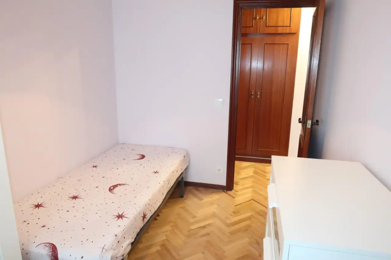 Bedroom of Flat for rent in A Coruña Capital   with Heating and Furnished