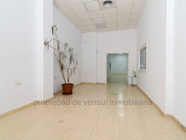 Local comercial en Alquiler en Casco Antiguo