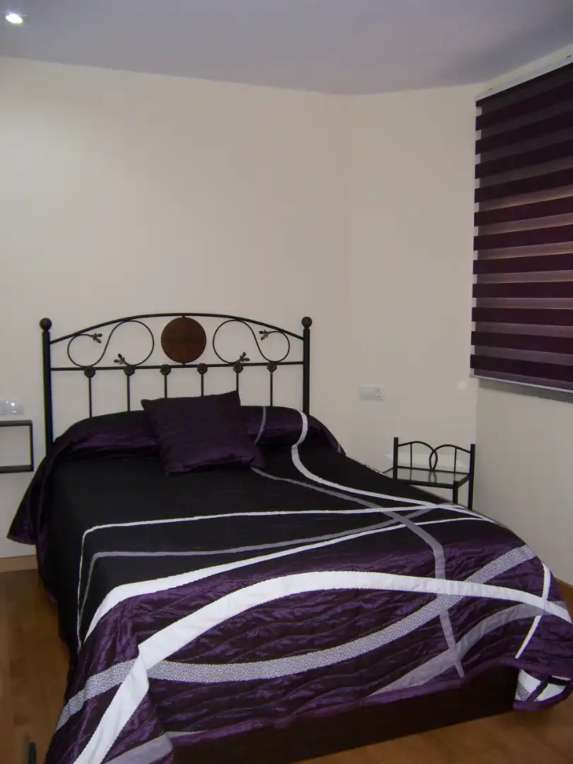 Schlafzimmer von Wohnungen zum Verkauf in Cariño mit Heizung, Parkett und Abstellraum