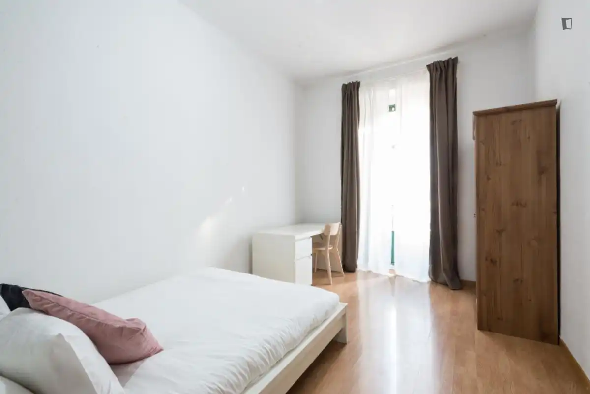 Zimmer in Universidad - Malasaña
