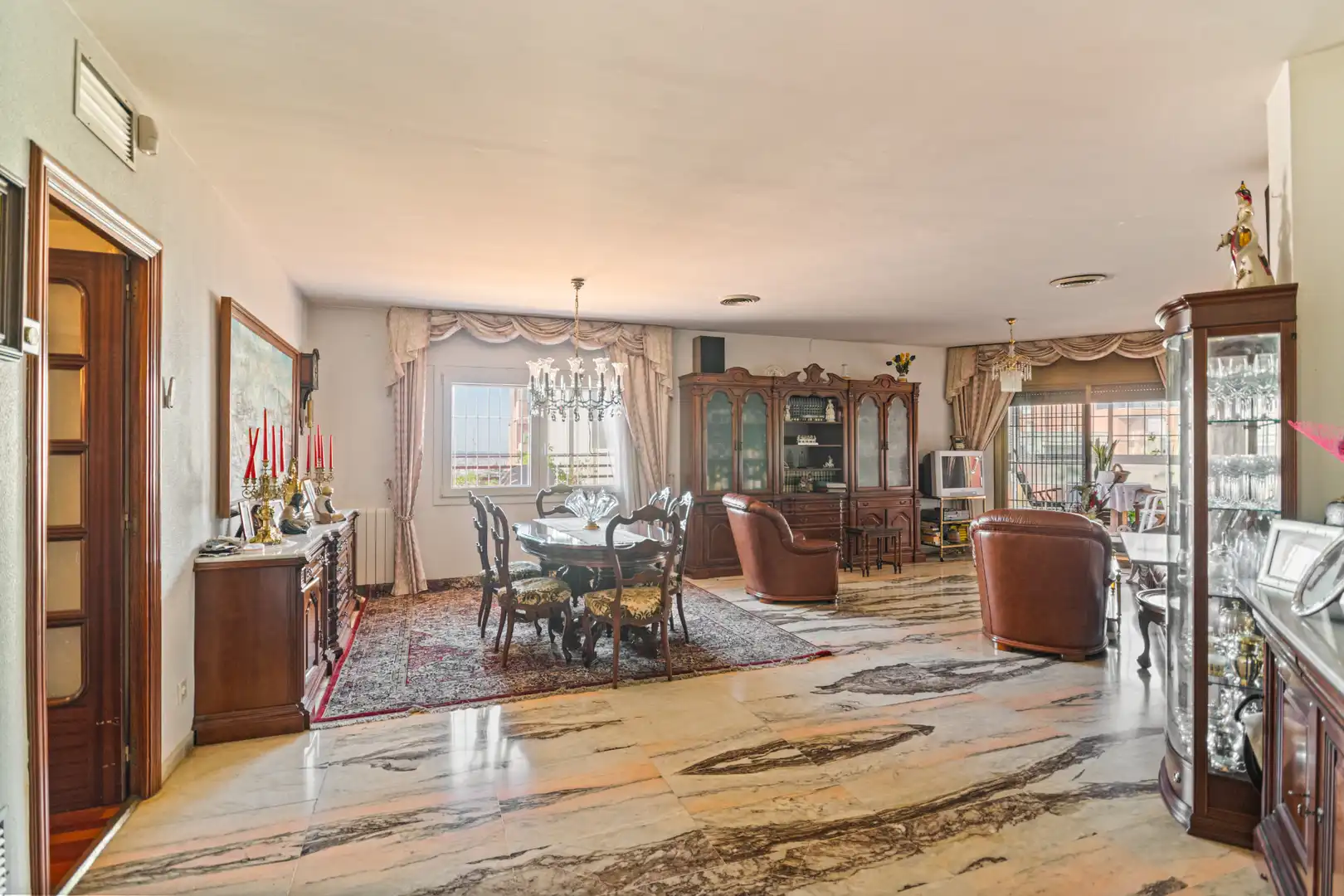 Attic for sale in El Guinardó