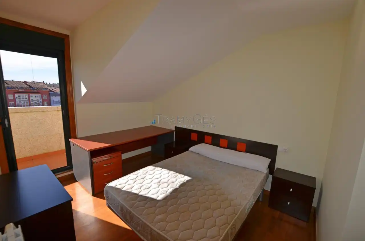 Habitación de Ático en venta en O Rosal   con Calefacción, Terraza y Trastero