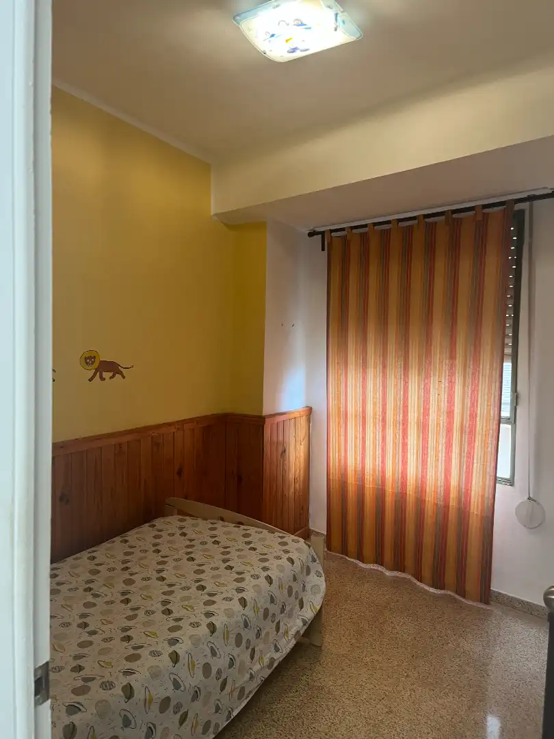 Habitación de Piso en venta en Catarroja con Aire acondicionado y Balcón