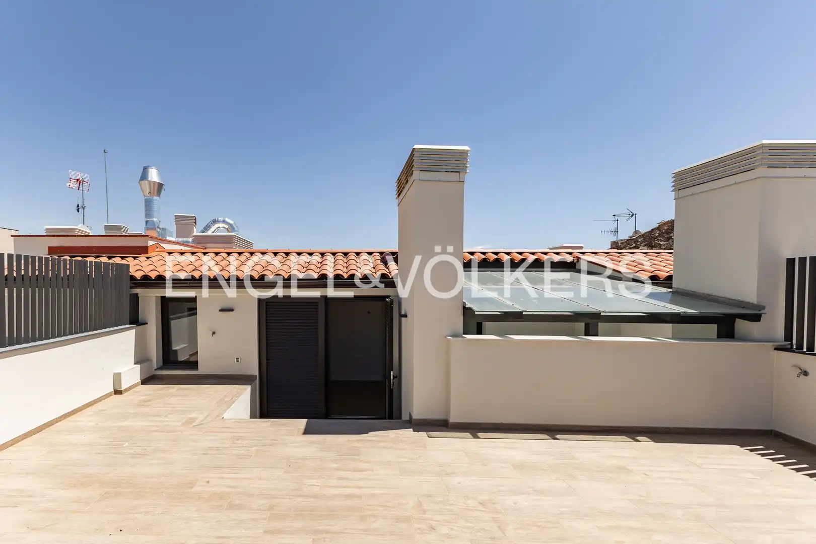 Terraza de Ático en venta en Vilanova i la Geltrú con Aire acondicionado, Calefacción y Terraza