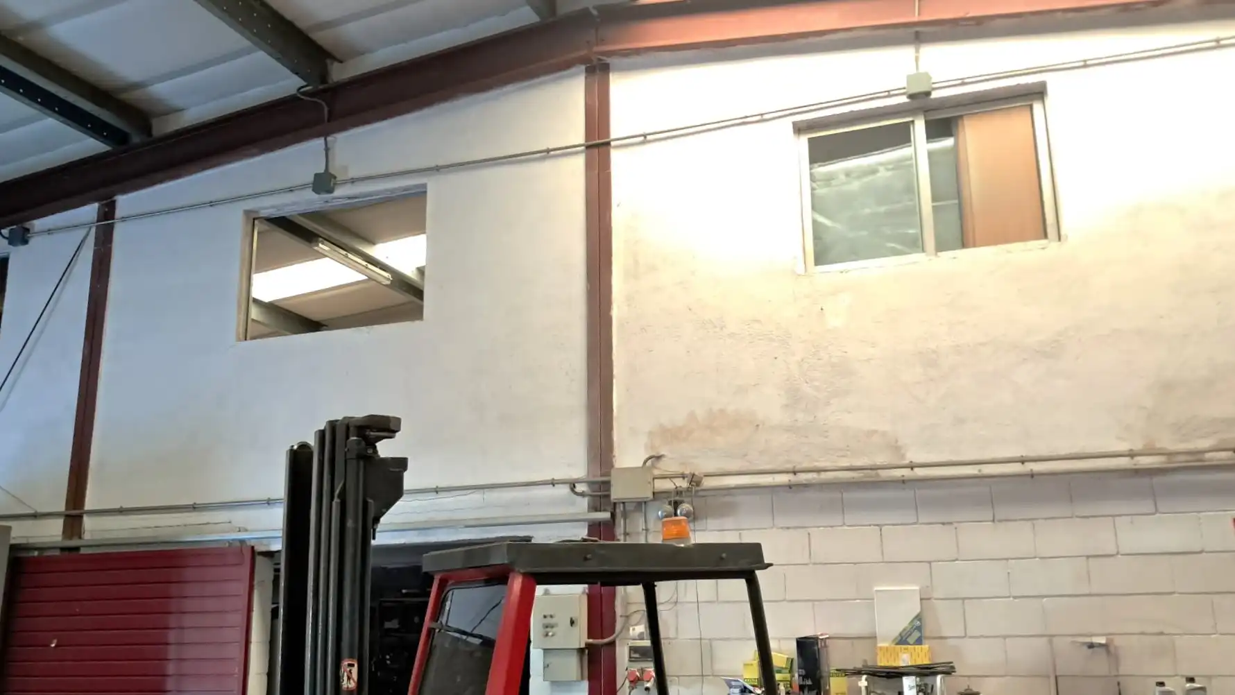 Industrial building for sale in Carrer del Vapor, imagen 21