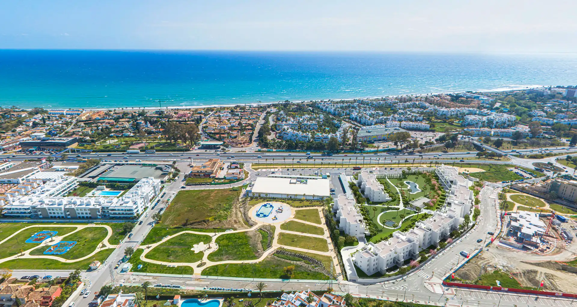 Exterior view of Apartments for sale in Estepona  with Air Conditioner, Terrace and Swimming Pool