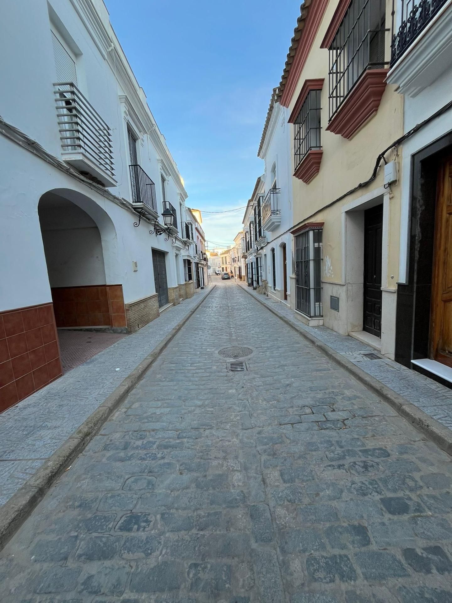 Vista exterior de Local en venda en La Puebla de Cazalla