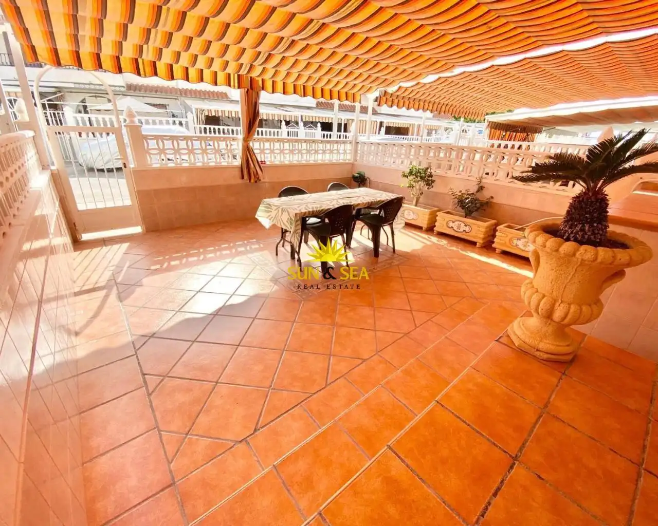 Villa avec terrasse à vendre à Santa Pola ciudad, imagen 3