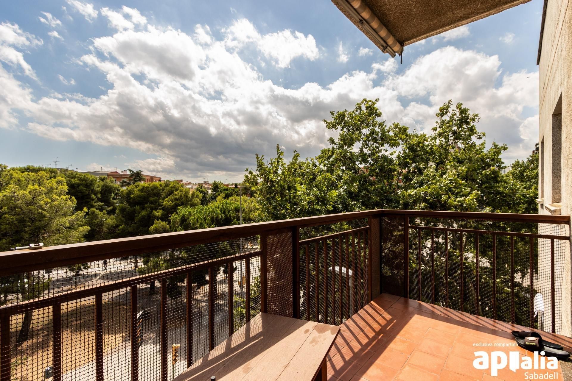 Balcony of Flat for sale in Sabadell  with Heating, Parquet flooring and Terrace