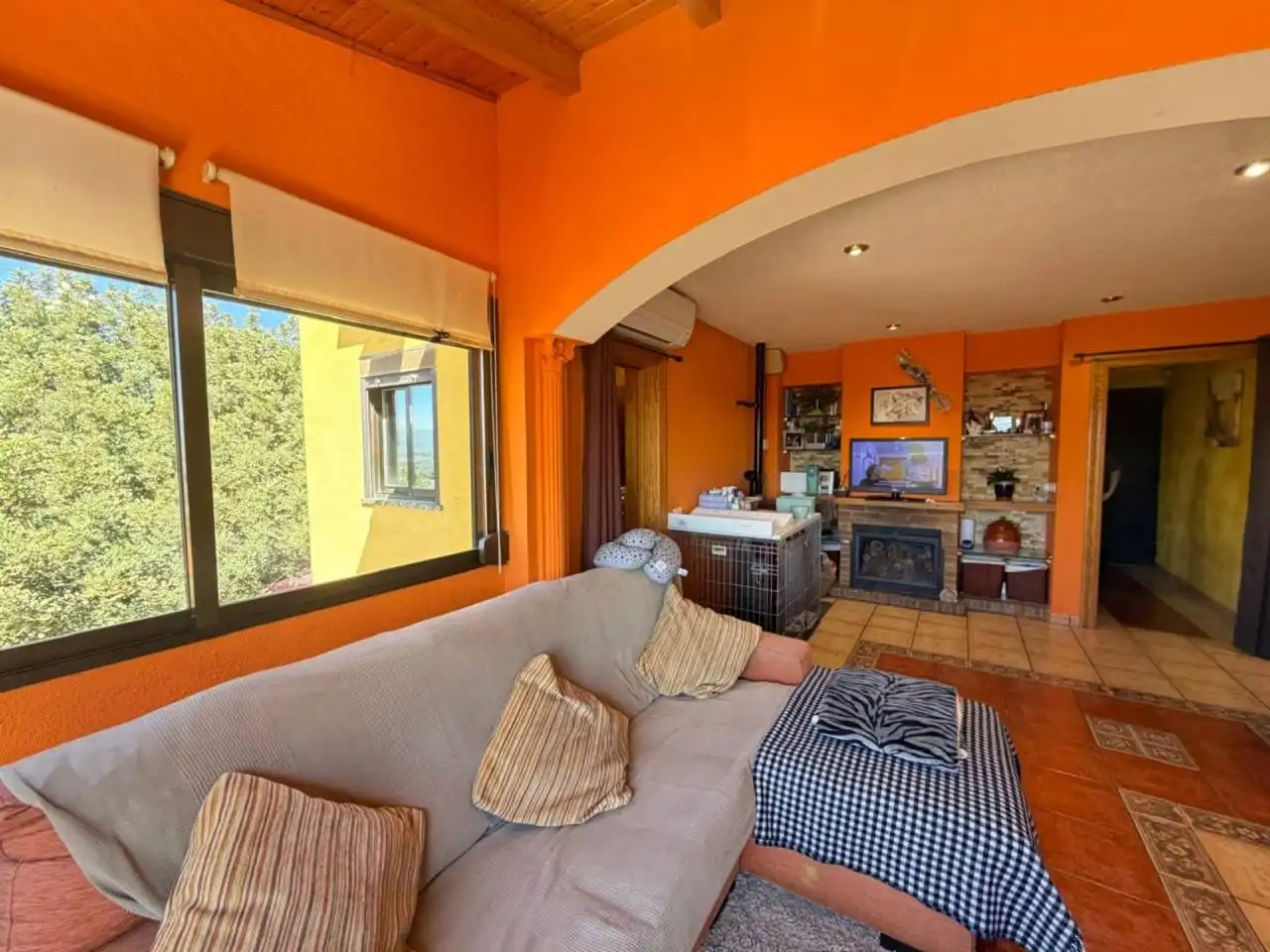 Sala d'estar de Casa adosada en venda en Borriol amb Aire condicionat, Calefacció i Jardí privat