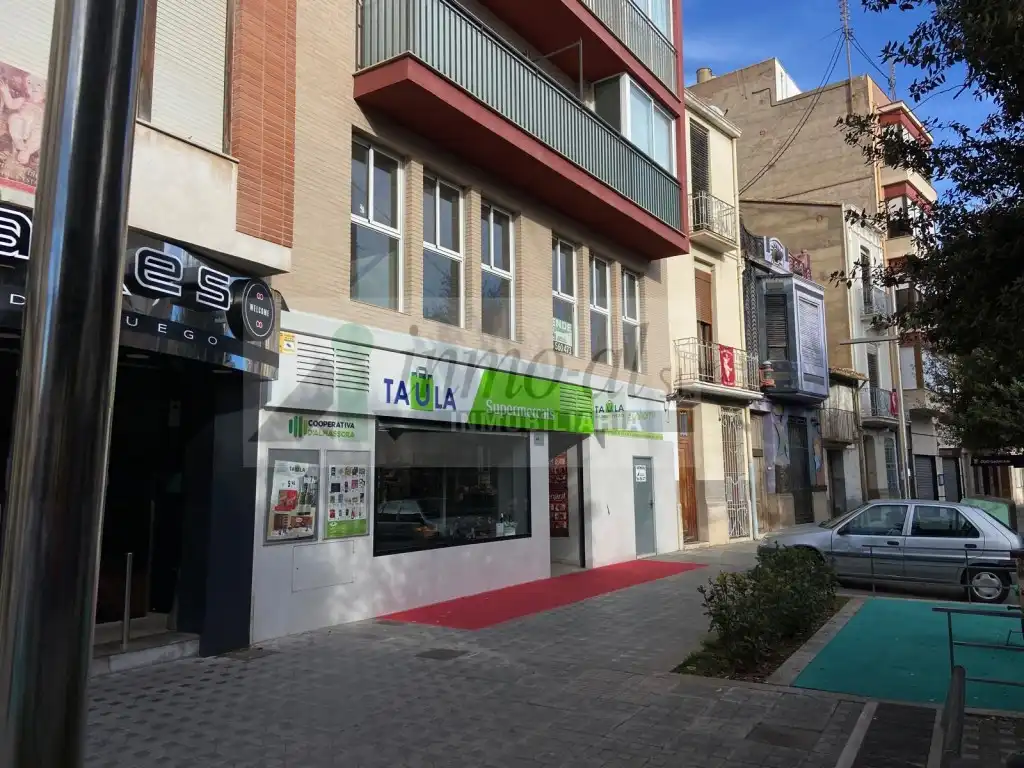 Gewerbefläche zum Verkauf in Carrer de la Trinitat, 30-94 30-94