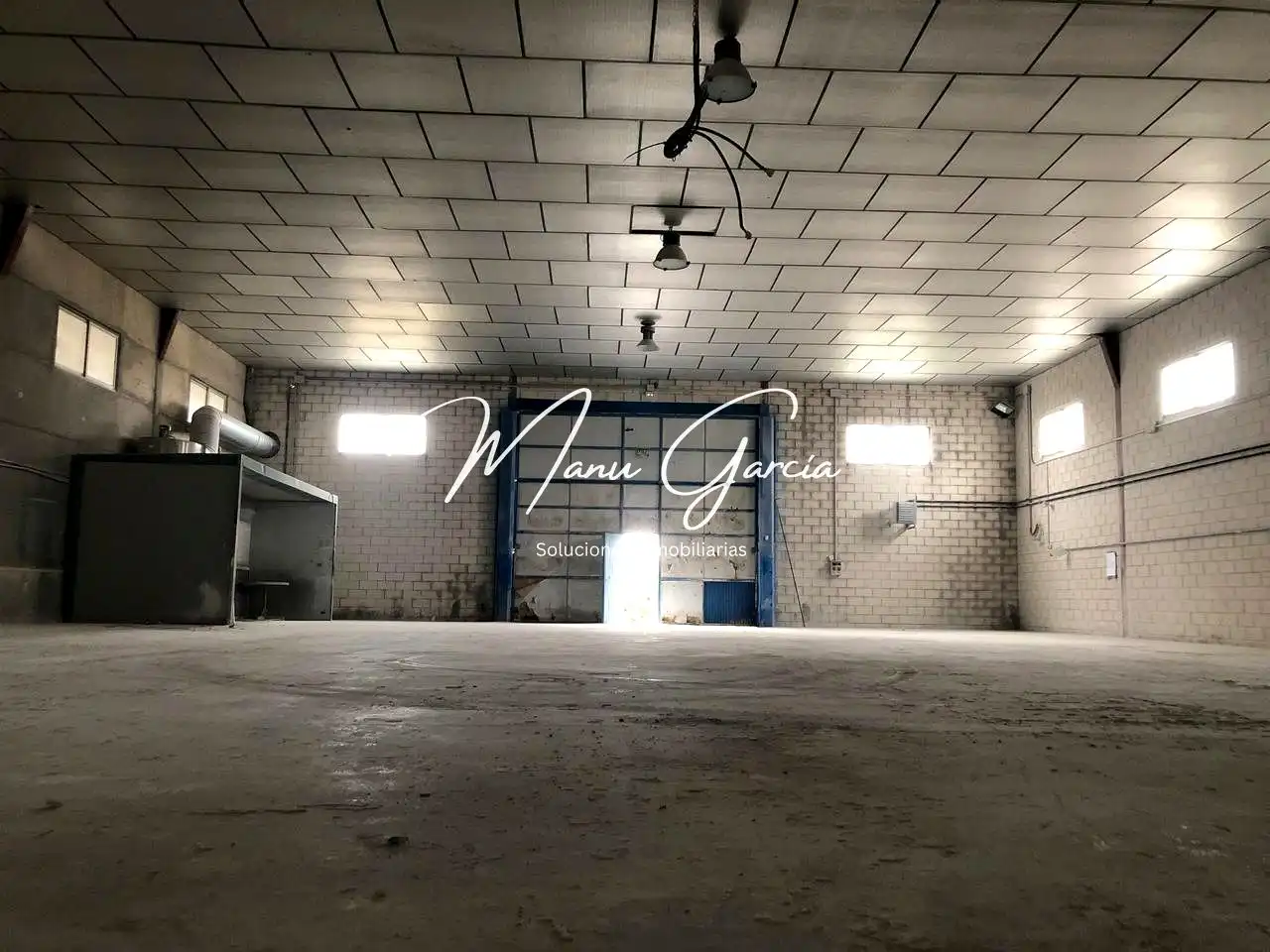 Fabrikhallen zur Miete in Lucena