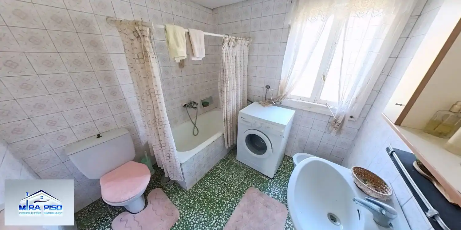 Baño de Casa o chalet en venta en Solórzano con Terraza, Trastero y Balcón