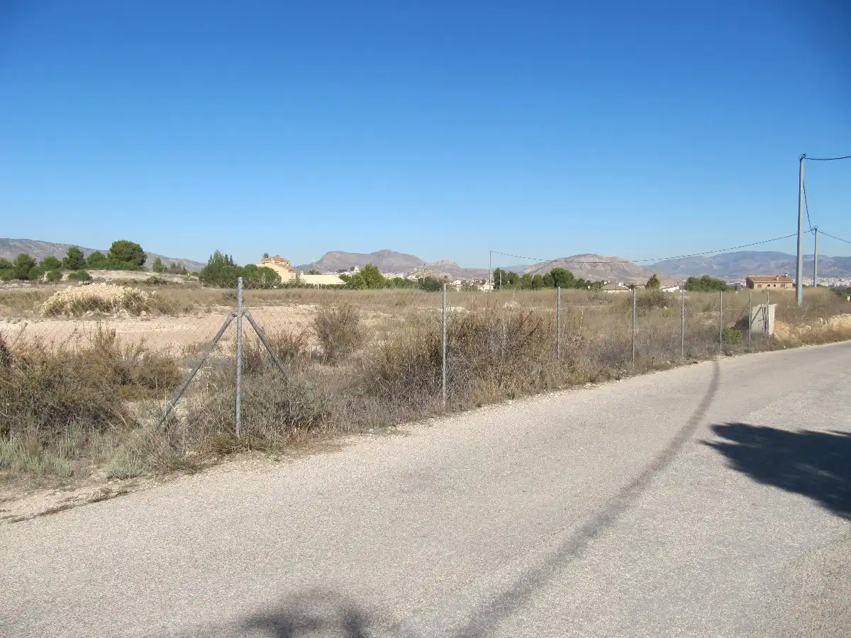 Residential land for sale in Fortuna