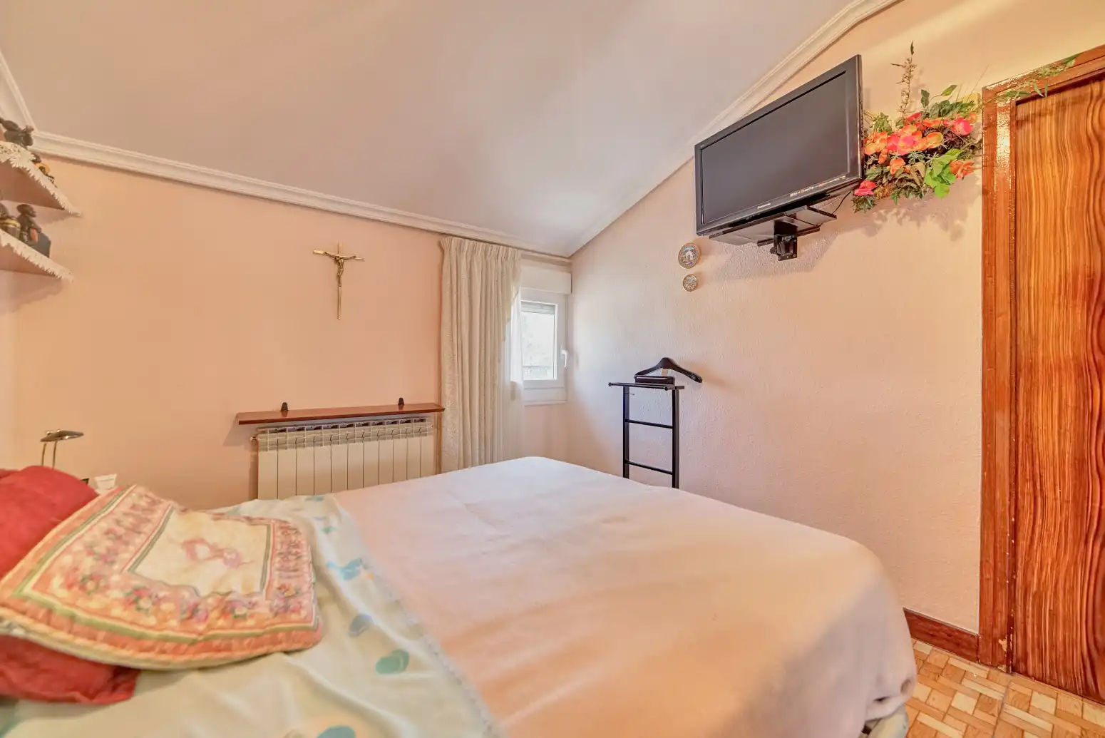 Dormitori de Casa o xalet en venda en Galar amb Traster