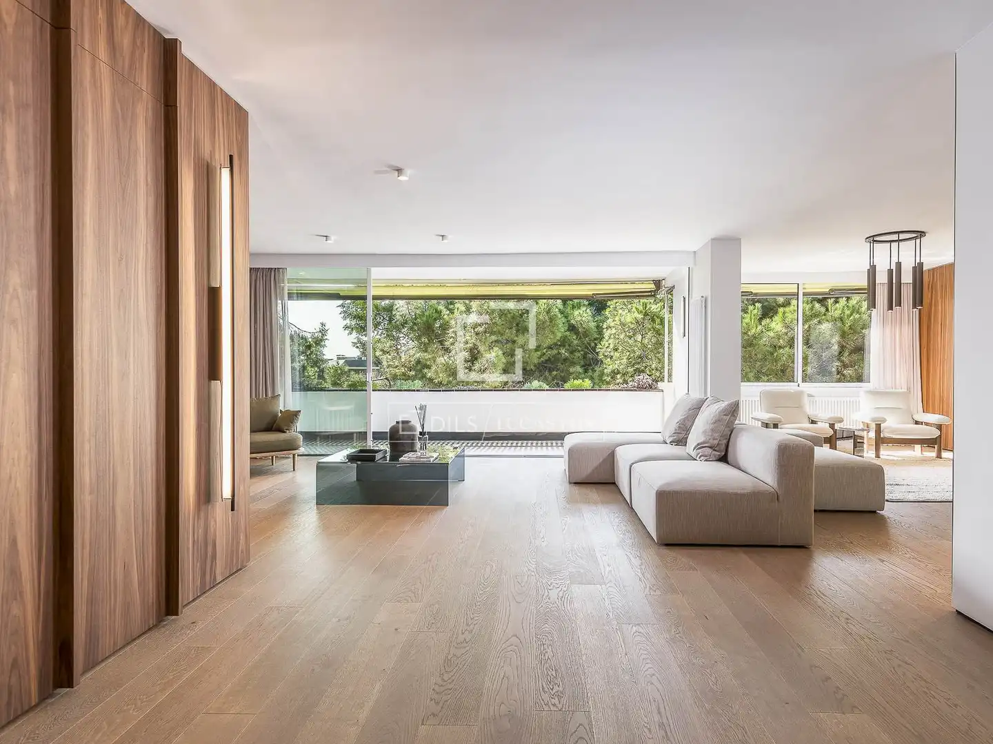 Sala de estar de Piso en venta en Barcelona con Aire acondicionado, Calefacción y Terraza