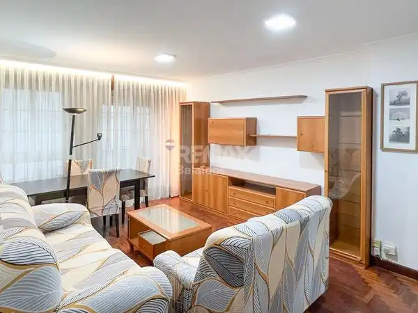 Sala de estar de Piso en venta en Vigo  con Calefacción, Parquet y Trastero