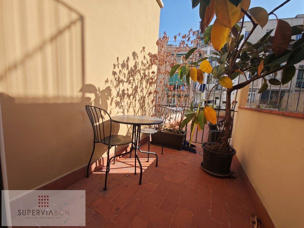 Balcony of Office for sale in  Barcelona Capital
