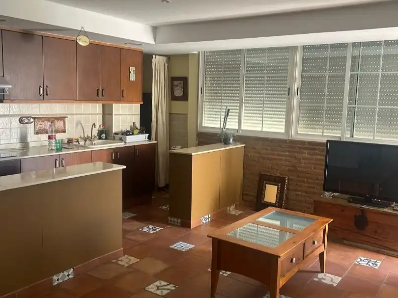 Küche von Wohnung zur Miete in Valencia mit Klimaanlage, Heizung und Parkett