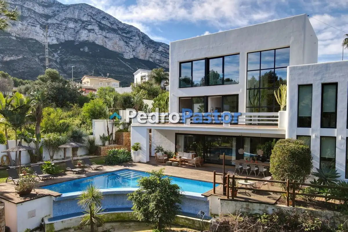 Exterior view of Houses for sale in Dénia  with Air Conditioner, Heating and Private garden
