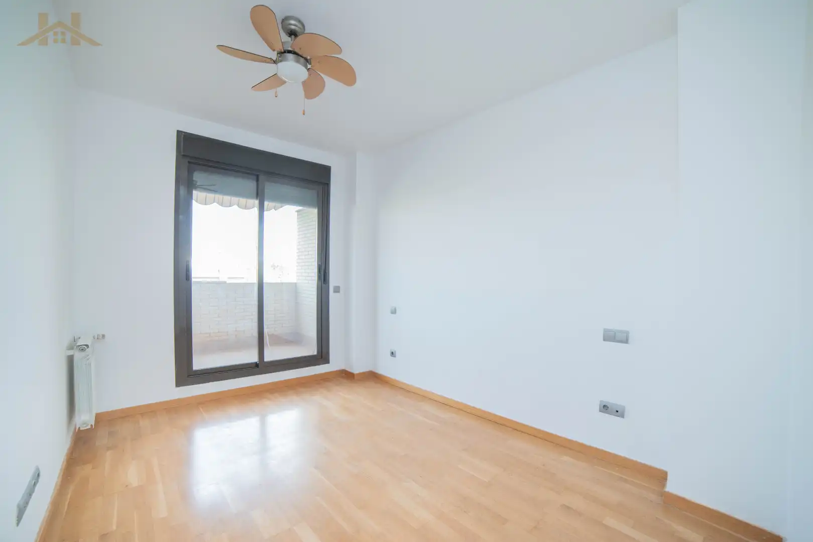 Habitación de Ático en venta en Rivas-Vaciamadrid con Aire acondicionado, Calefacción y Jardín privado