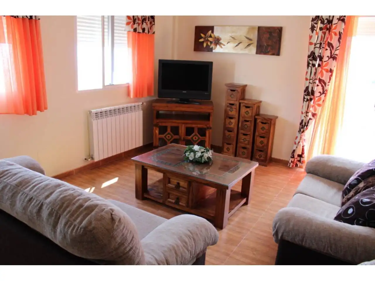 Sala de estar de Finca rústica en venta en Ítrabo con Calefacción, Jardín privado y Terraza