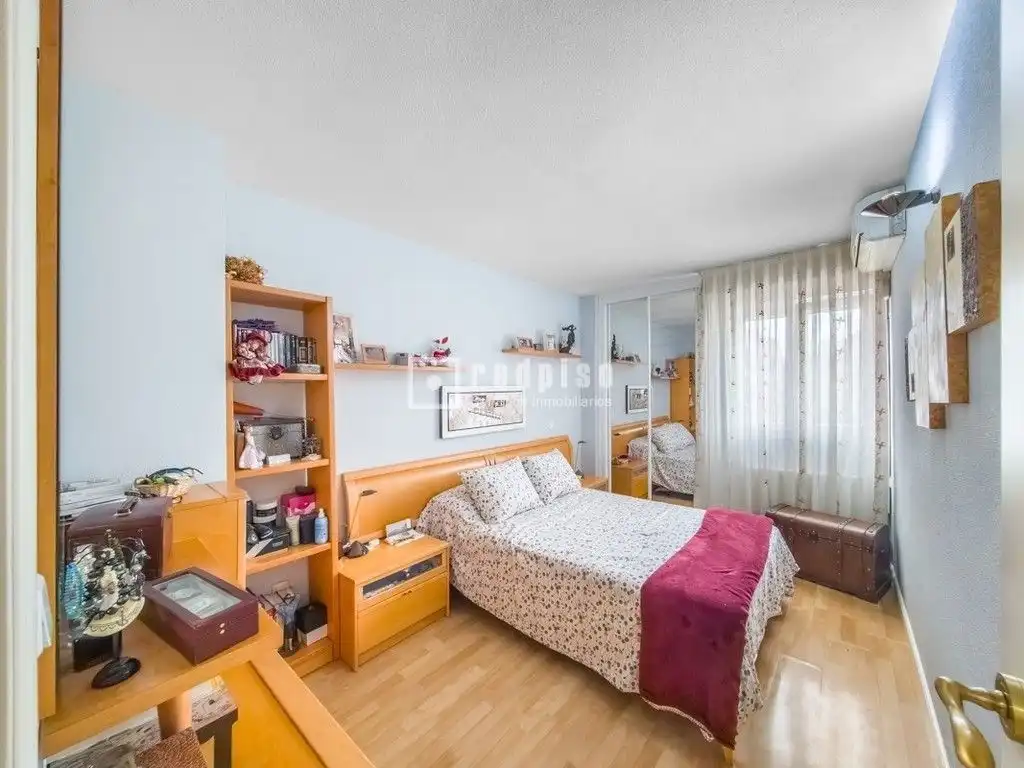 Habitación de Piso en venta en Rivas-Vaciamadrid con Calefacción, Jardín privado y Terraza