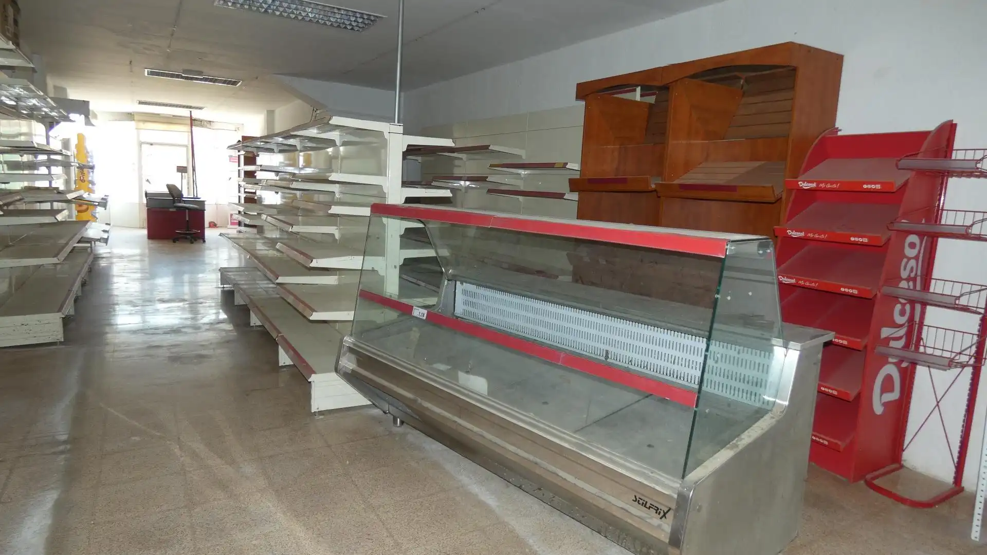 Local en venta en Monzalbarba